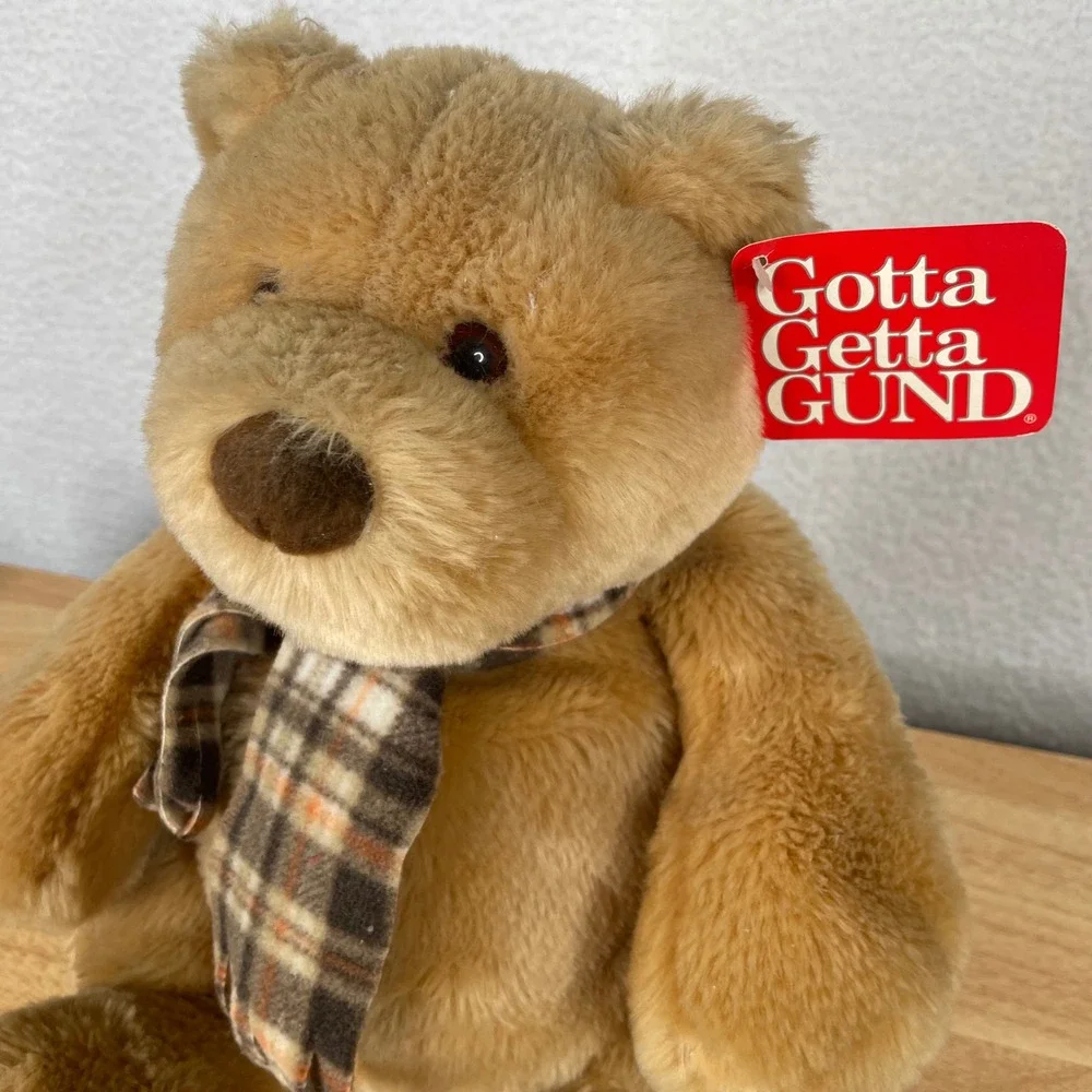Gund Cuddly Plush Bear 41280 Tan Plaid Scarf Hug Me Embroidered Paws NWT 11in